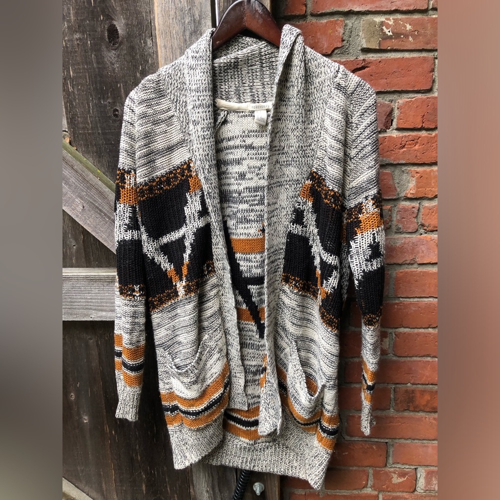 Forever 21 Aztec Cardigan Size Small